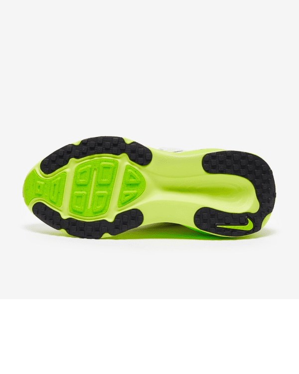 3 NIKE VOMERO 18 ELECTRIC GREEN