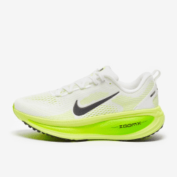 6 NIKE VOMERO 18 ELECTRIC GREEN