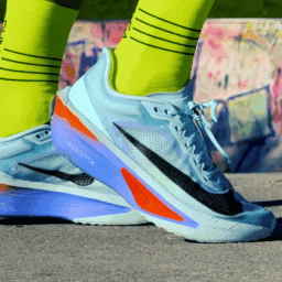 2 NIKE ZOOMFLY 6 GLACIER BLUE