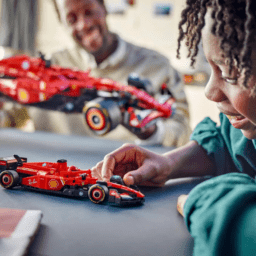 7 LEGO® Ferrari SF-24 F1 42207 | Technic™